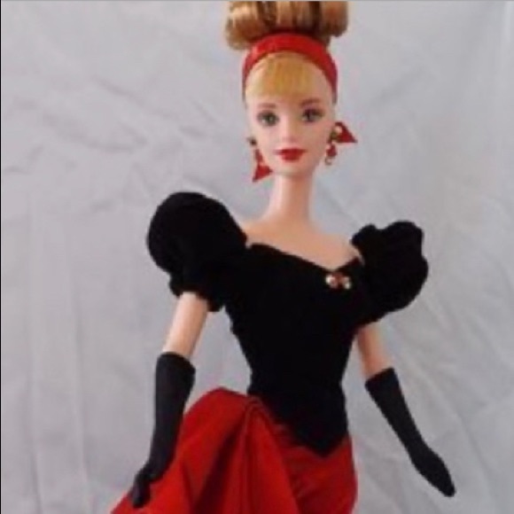 Barbie Winter Splendor - Picture 5 of 5